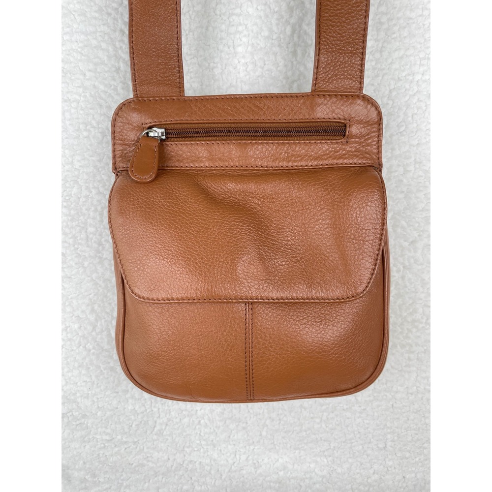 TravelSmith Cognac Pebbled‎ Leather Crossbody Messenger Bag Vintage? Small Brown